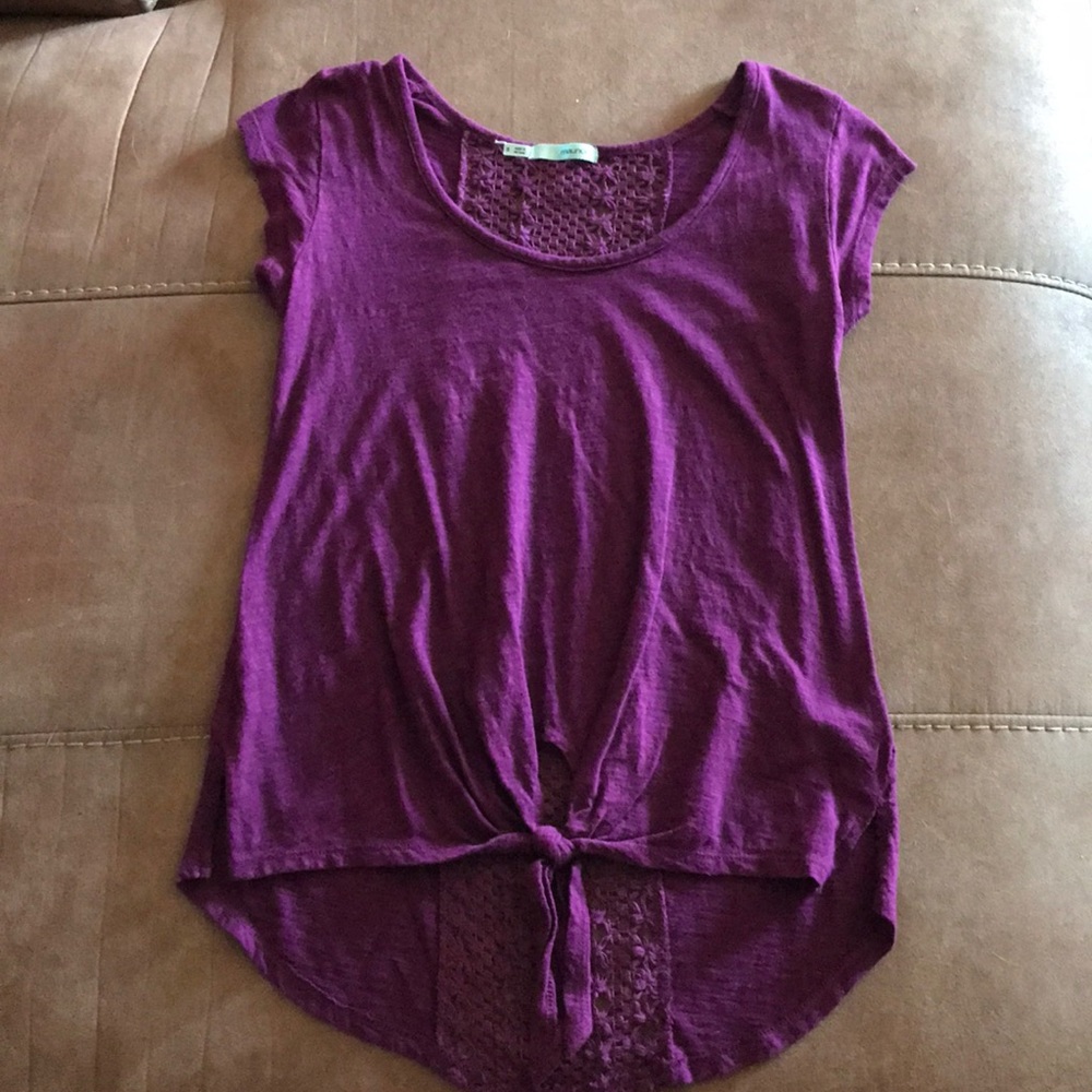 Short sleeve tie shirt- NWOT